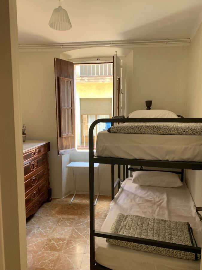 Notaria: Casco Antiguo Apartment with Garden Terrace Sant Feliu de Guixols Exterior photo