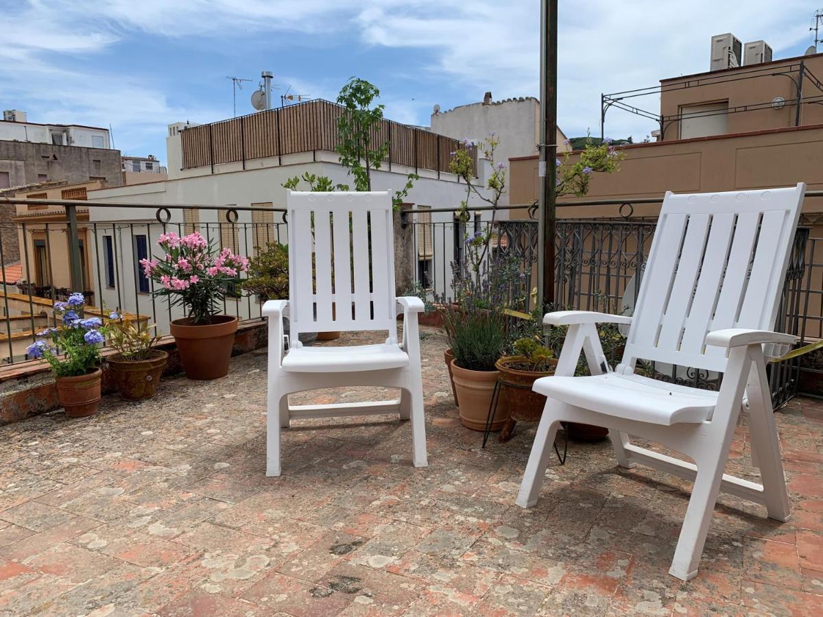 Notaria: Casco Antiguo Apartment with Garden Terrace Sant Feliu de Guixols Exterior photo