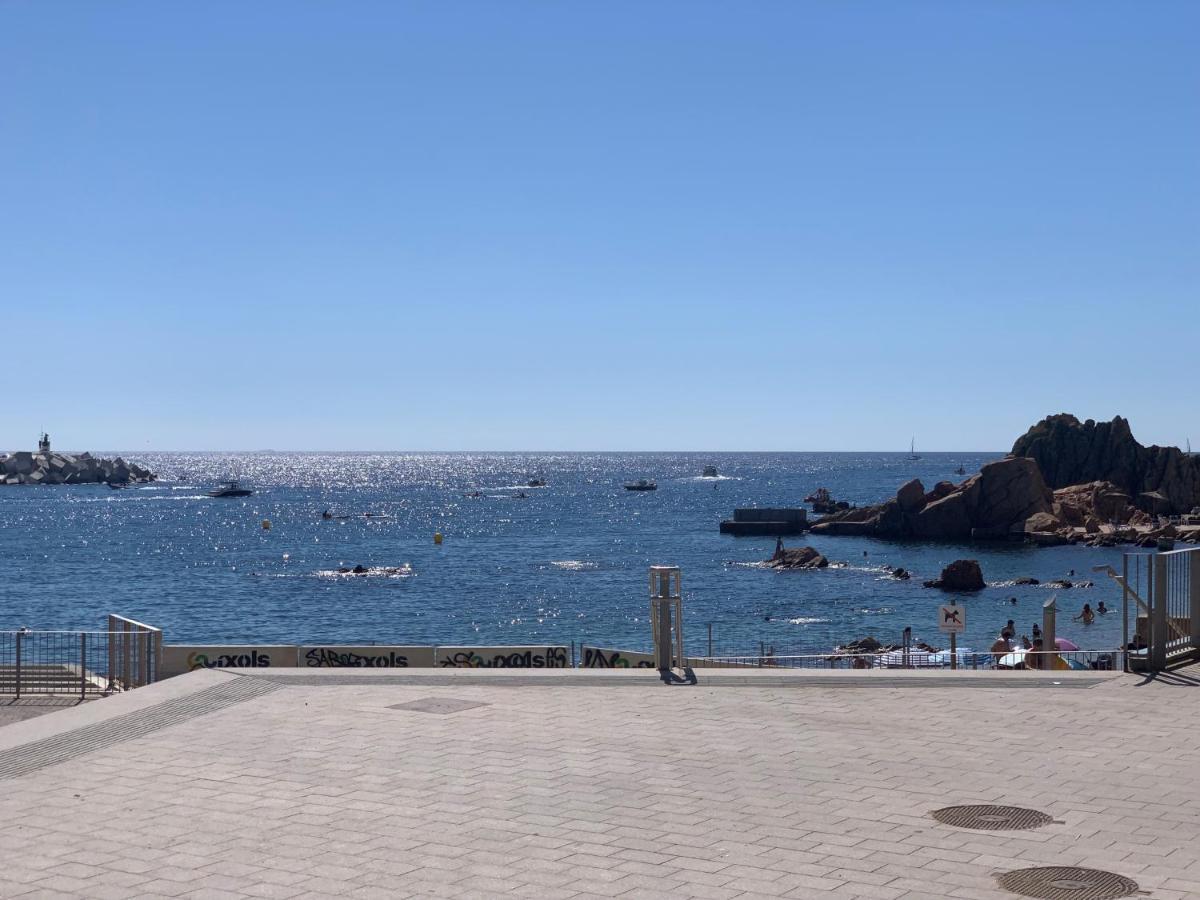 Notaria: Casco Antiguo Apartment with Garden Terrace Sant Feliu de Guixols Exterior photo