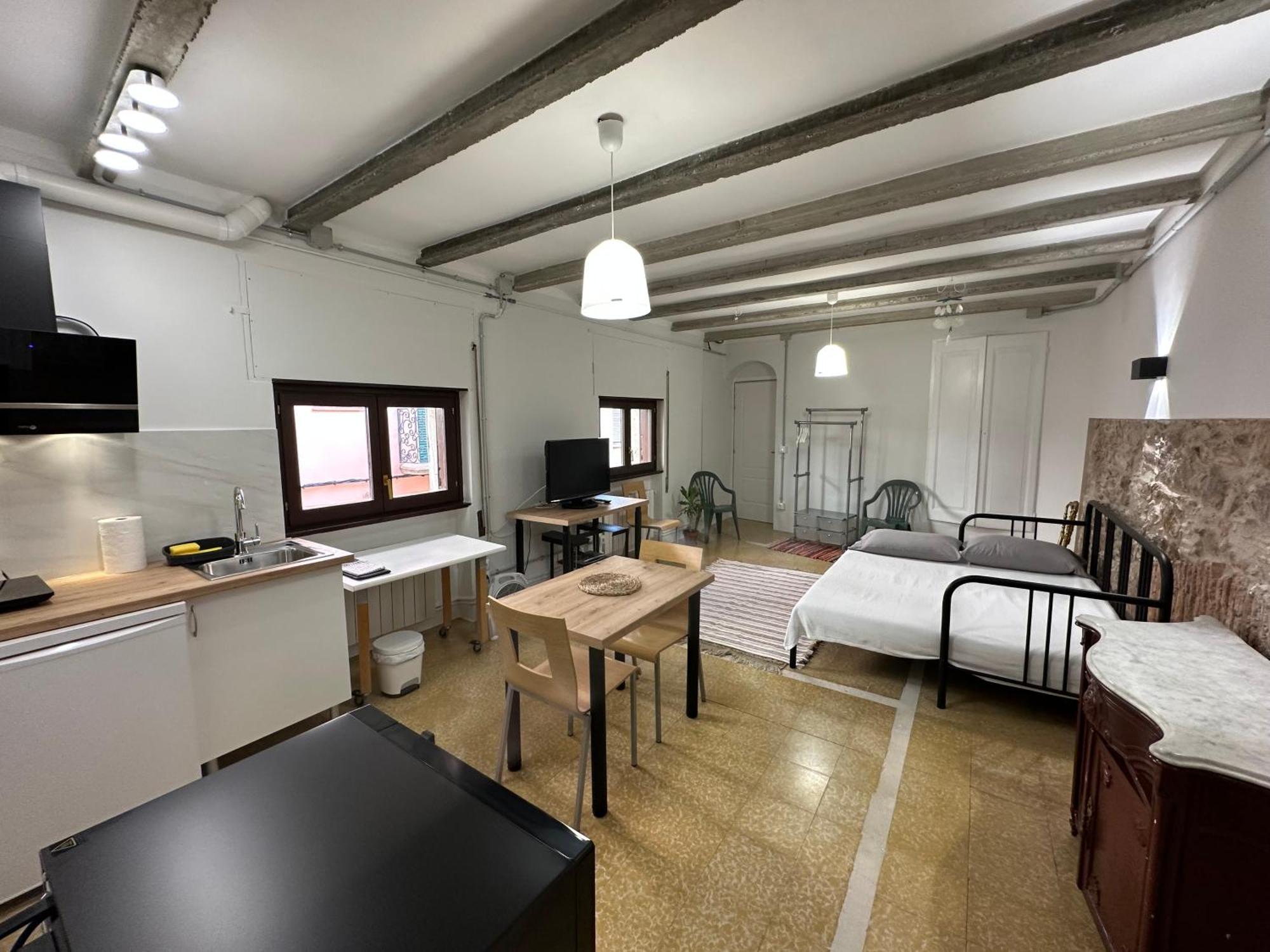 Notaria: Casco Antiguo Apartment with Garden Terrace Sant Feliu de Guixols Exterior photo